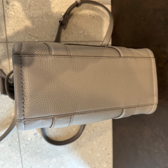 MARC JACOBS THE TOTE BAG SMALL CEMENT - Picture 13 of 16